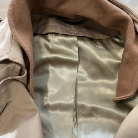 Givenchy Vintage Double Breasted Trench Coat - Picture 5 of 16